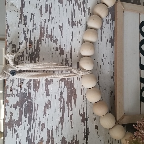 Floral beaded Wreath With Bless our Home farmhouse sign - Picture 4 of 4